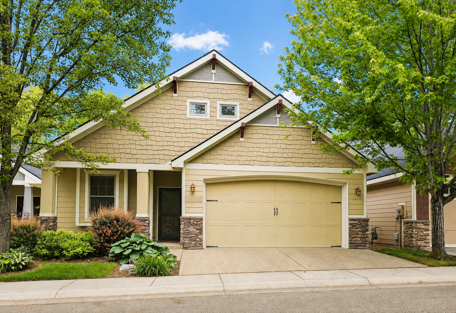 What Does a Property Manager Do?